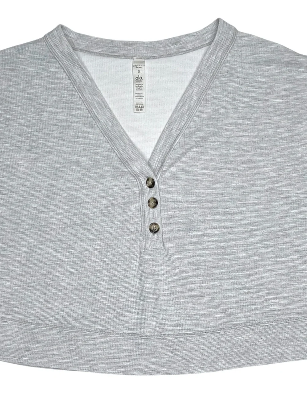 Alo Yoga Micro Waffle Pleasant Cropped Henley in Gray Size Small